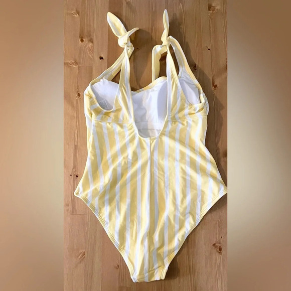 Sz. L Kona Sol Women's Striped Square Neck One Piece Swimsuit Yellow (JJ3) - Picture 13 of 15